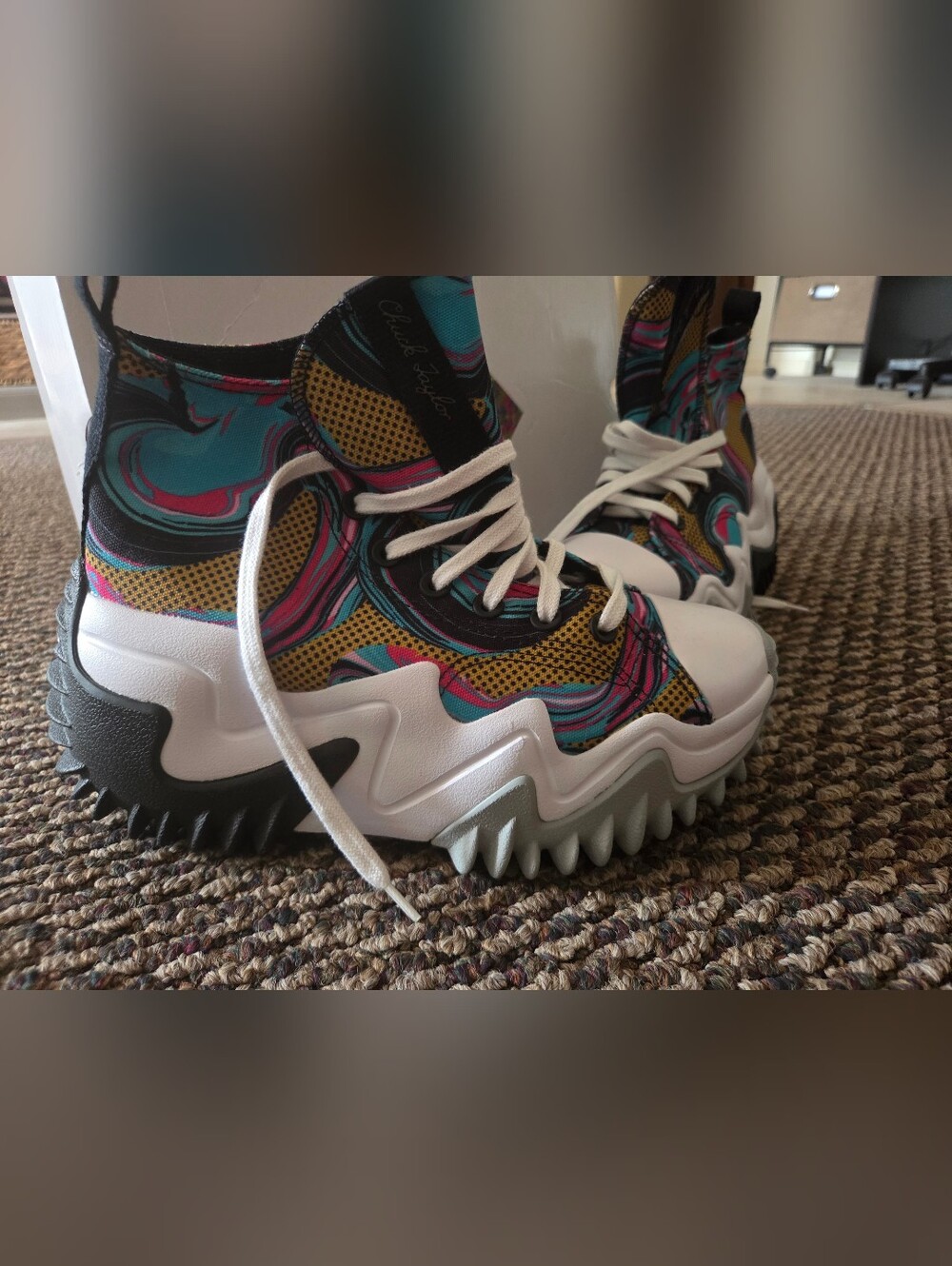Multicolor Women's High-Top Platform Sneaker Run Star Hike